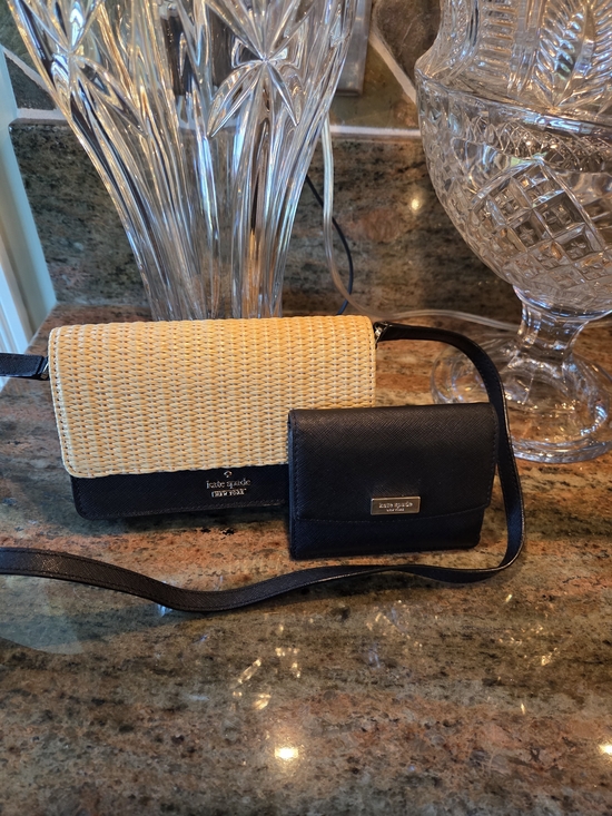 kate spade Handbags - Kate Spade Two-Tone Straw Crossbody Bag With Black Trim And Wallett